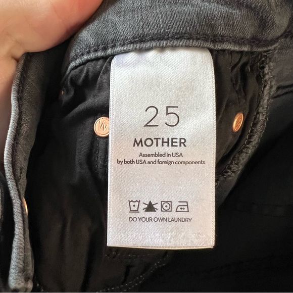 MOTHER Black Jeans The Tomcat Roller Fray Women's Size 25 Dark Flare Wide Leg - Picture 9 of 10